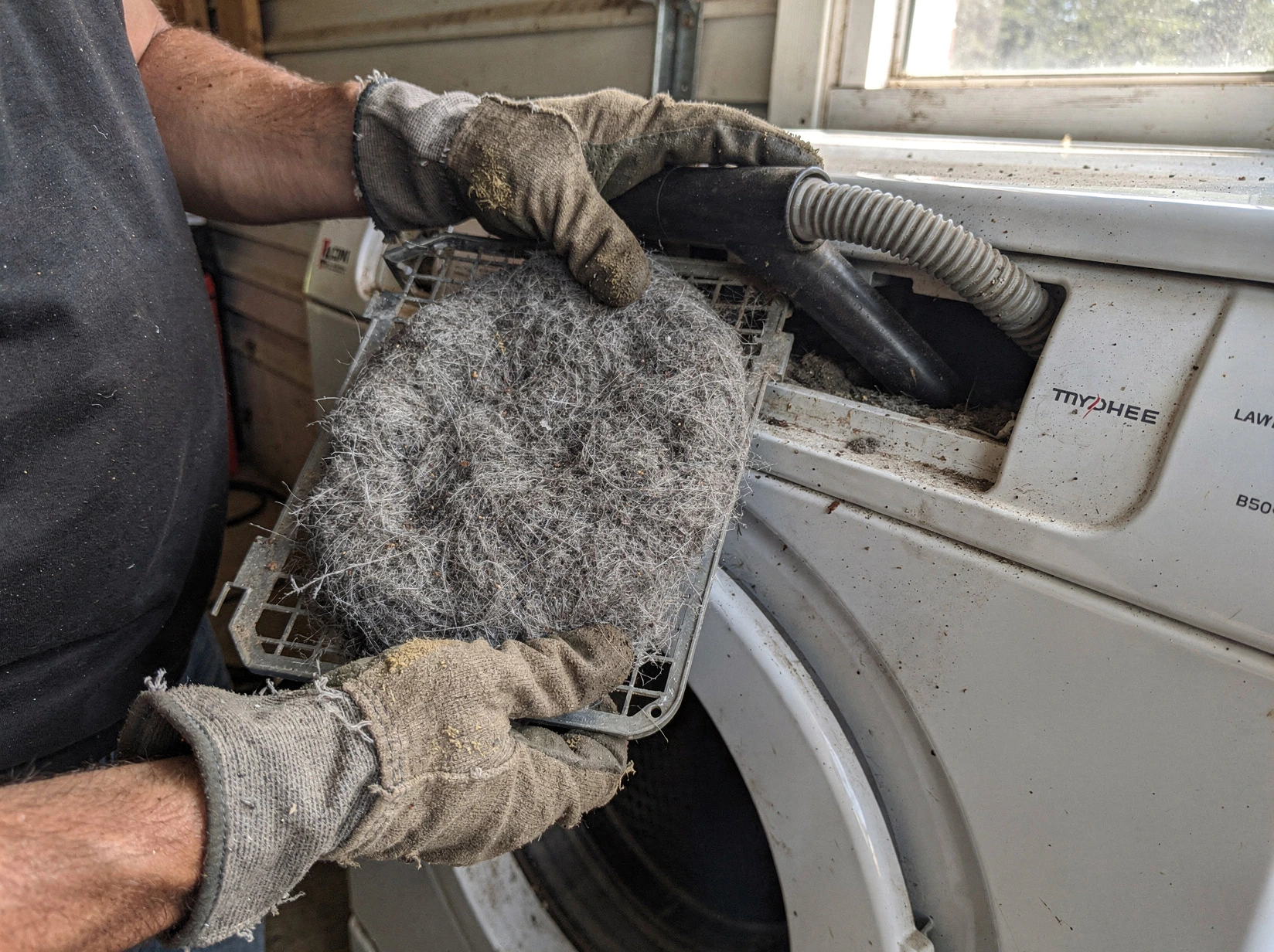 Cleaning Dryer Lint Trap service in West Covina, CA